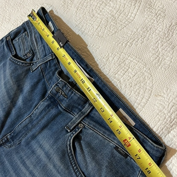 Mavi Jeans. NWT. Missing button. Size 36x30 Jake Slim Leg - Picture 7 of 8